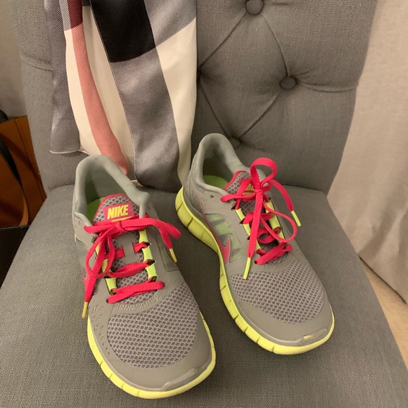 NIKE FREE RUN 3 - Picture 3 of 6